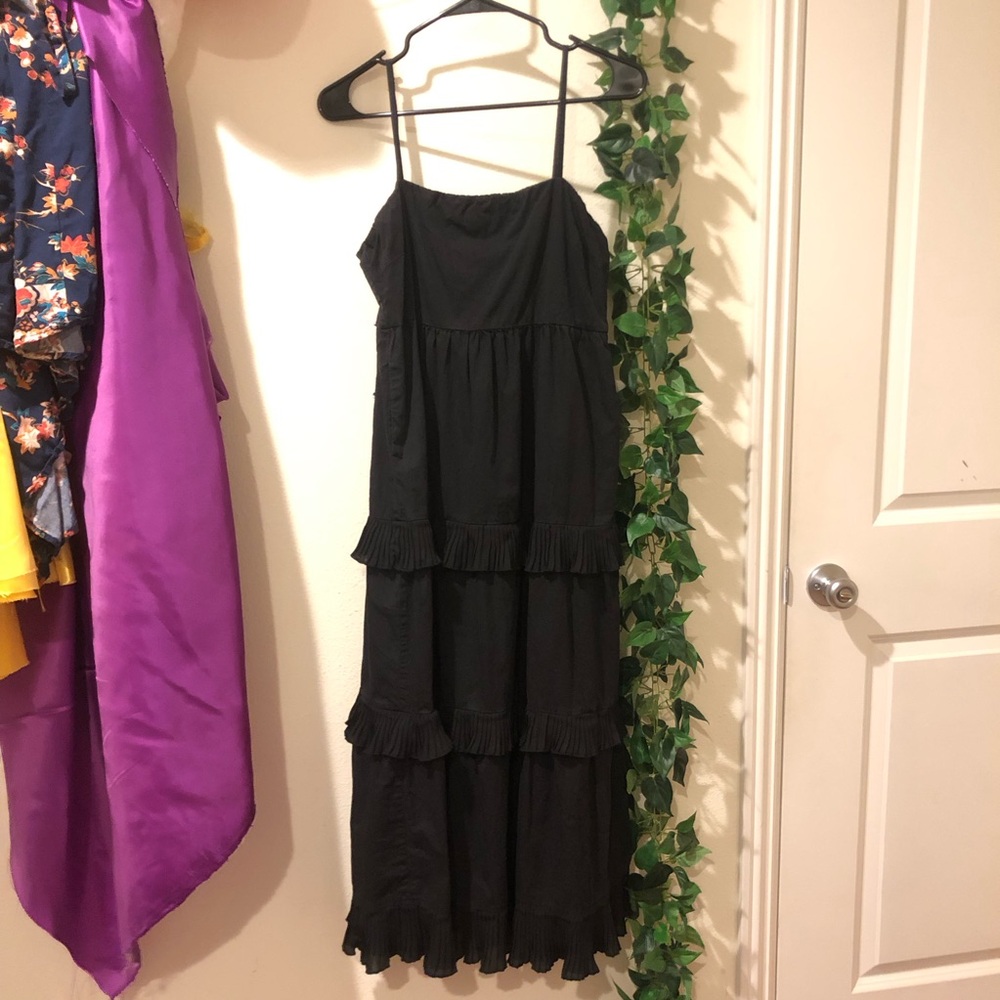 Black ruffled tiered empire waist spaghetti strap dress